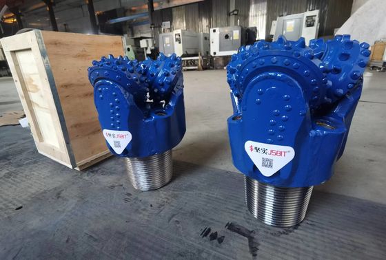 التكوينات اللينة Tci Tricone Bit 241mm Iadc 537 مع قوة ضغط منخفضة
