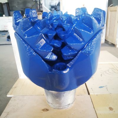 مصنع الطاقة 14 3/4 بوصة IADC127 كالي الأسنان Tricone حفرة قطعة للحفر البئر المياه