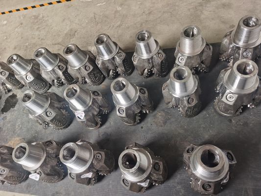 مصنع 12 بوصة IADC537 Tricone رولر مخروط قطعة للحفر البئر النفط