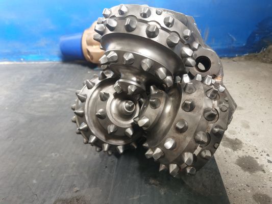 الجودة العالية IADC537 12 بوصة Tricone صخرة حفرة