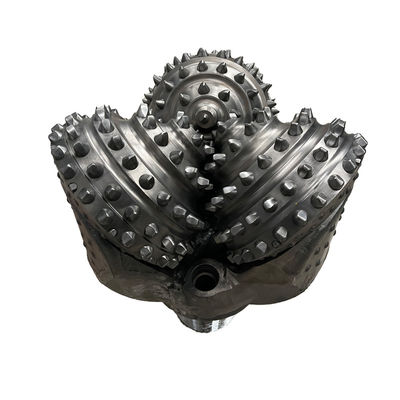 مصنع الطاقة 444.5mm IADC537 Tricone صخرة قليلا للحفر البئر المياه