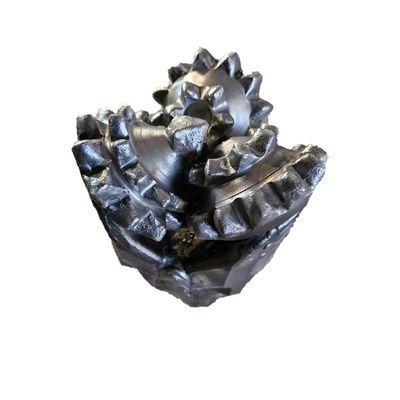 جودة عالية IADC217 120mm أسنان الفولاذ Tricone صخرة قليلا