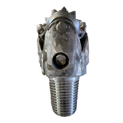 جودة عالية IADC217 120mm أسنان الفولاذ Tricone صخرة قليلا