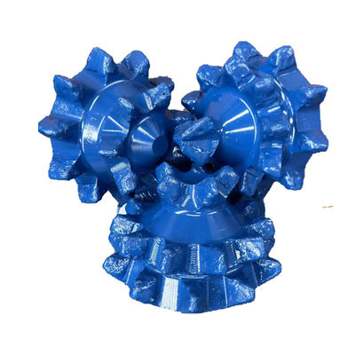 مصنع إمدادات مباشرة 13 3/4 بوصة 349mm IADC217 الحديد الأسنان Tricone قطعة