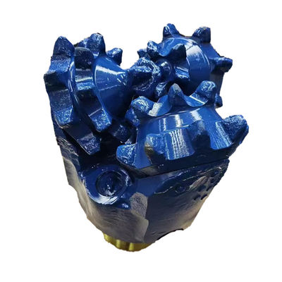 المصنع 241mm IADC217 طاحونة الأسنان Tricone صخرة الحفر